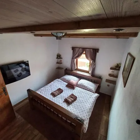 Apartment V Zajecskej Vezi *